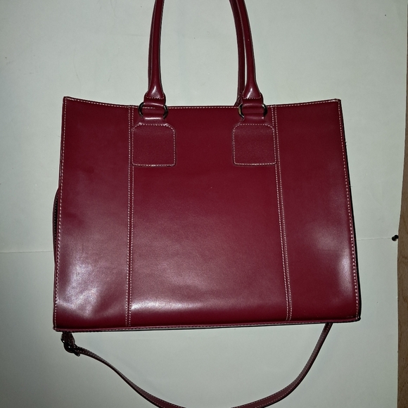 Wilson's Red Leather Large Tote Handbag - Picture 2 of 6